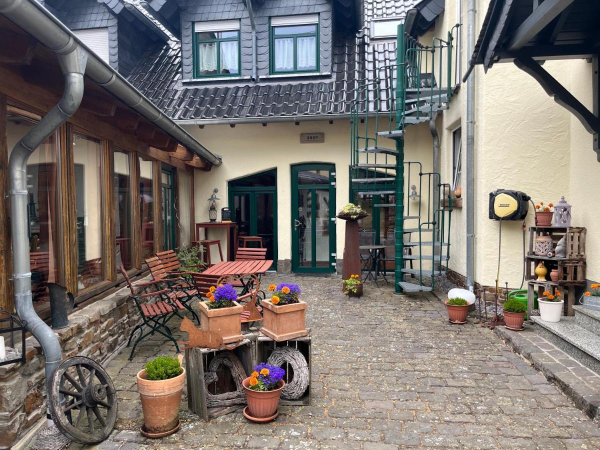 Ferienwohnung Zur Scheune Lind  Luaran gambar