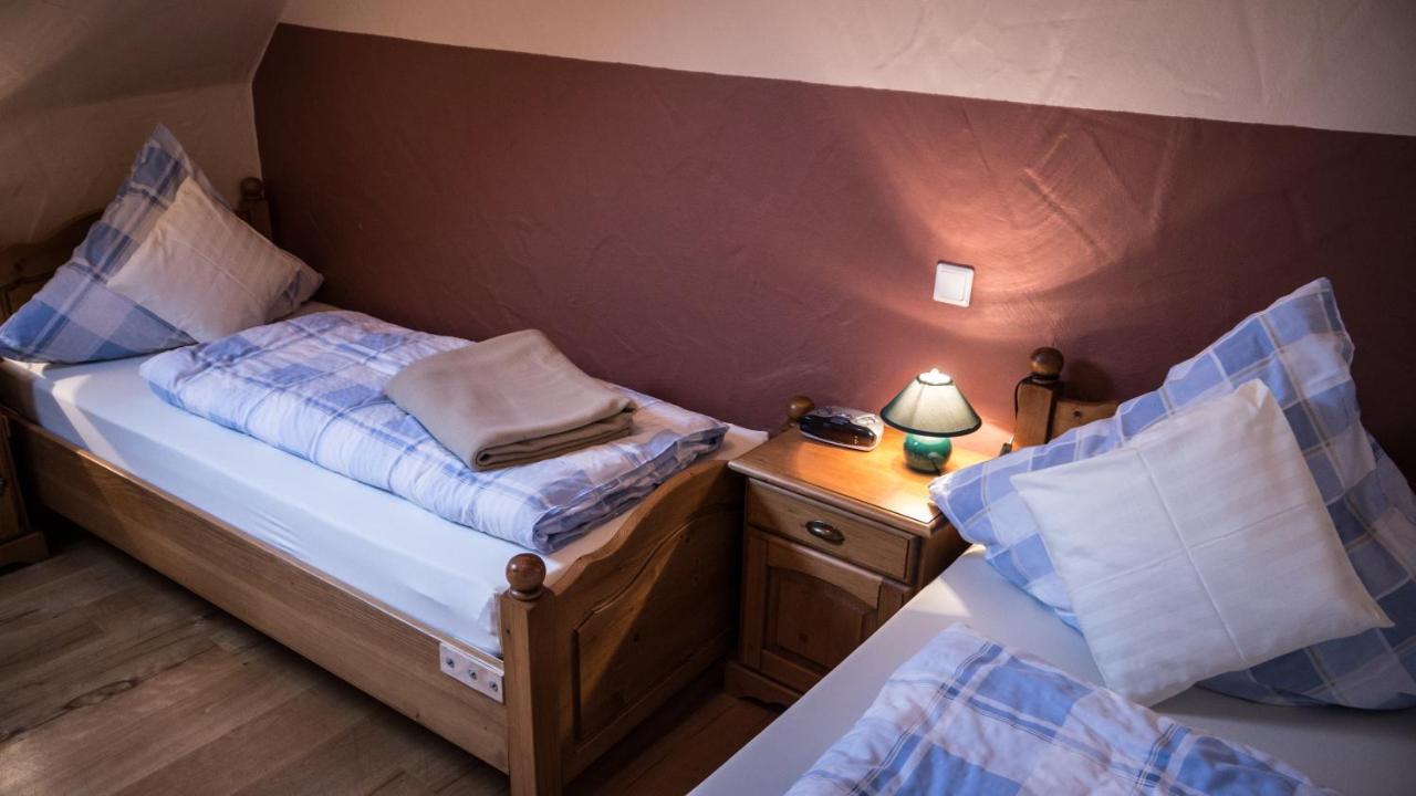 Ferienwohnung Zur Scheune Lind  Luaran gambar