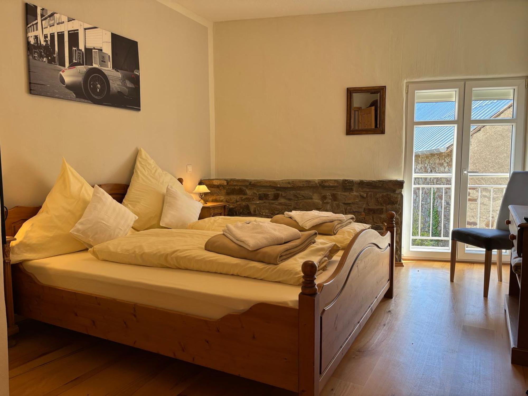 Ferienwohnung Zur Scheune Lind  Luaran gambar